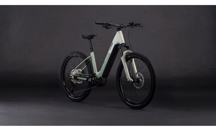 CUBE REACTION HYBRID PRO 800 – Image 12