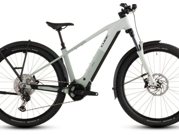 CUBE REACTION HYBRID PRO 800 FE