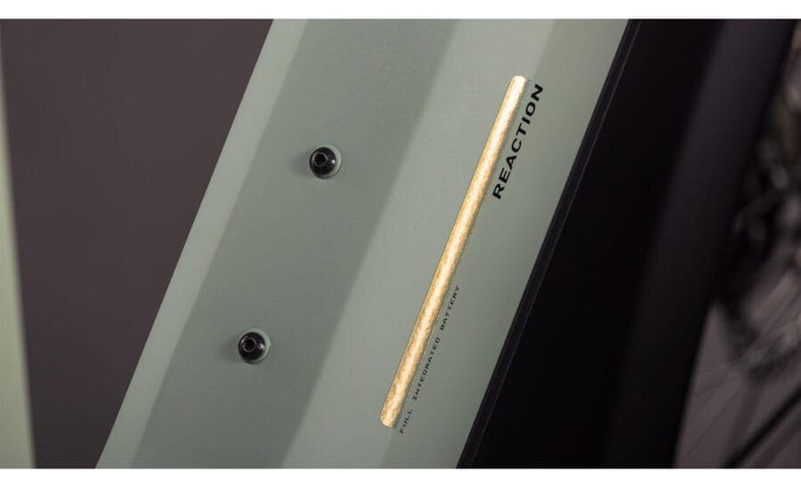 CUBE REACTION HYBRID PRO 800 FE – Image 2