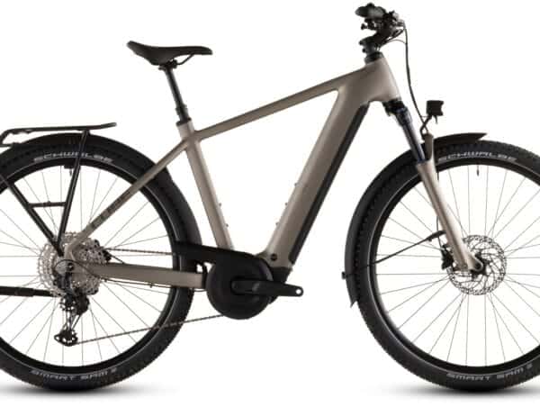 CUBE NURIDE HYBRID PRO 800
