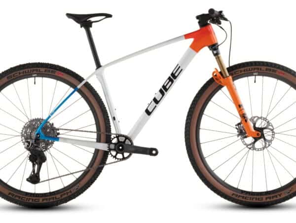 CUBE PHENIX C:68X SLX