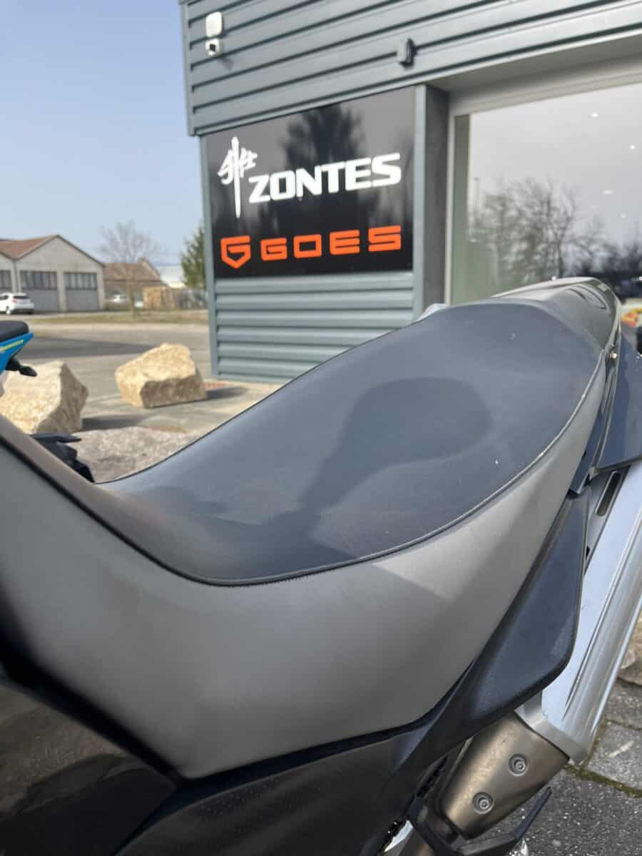 YAMAHA YT 660R